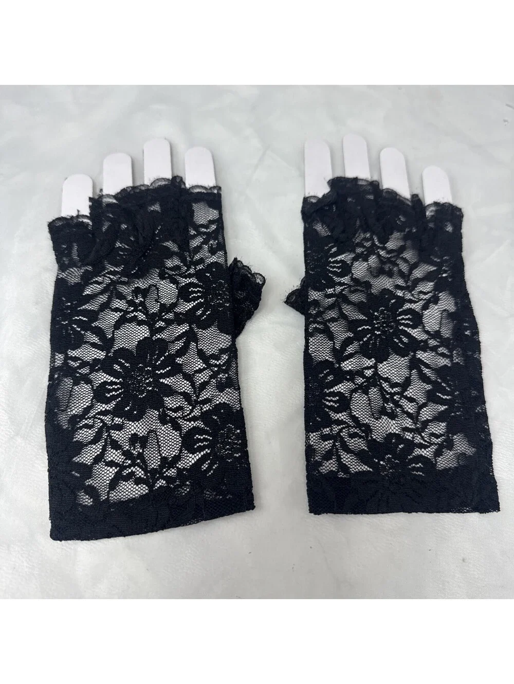 Halloween Short Half Finger Lace Gloves Women Thin Black Mesh Fishnet Mitten